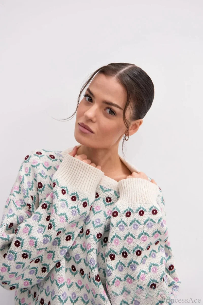 Floral Jacquard Crew Neck Knit Sweater