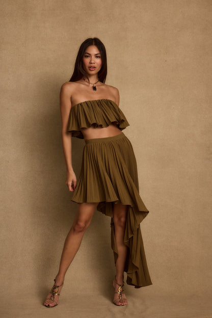 Olive midi skirt with refined detailing and a flattering silhouette.