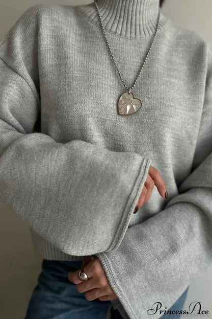 Mock Neck Bell-Sleeve Loose Short Sweater Grey / S