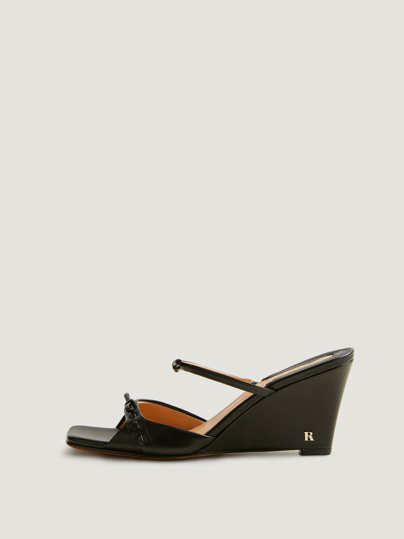 Mules EVE