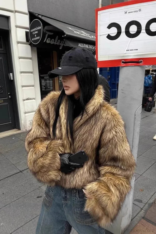Short Faux Fur Raccoon Fur Warm Jacket Coat Brown / S